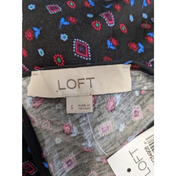 New Loft Small Bell Sleeve Blouse Black Geometric Print Tie Back Crew Neck NWT - Picture 9 of 11